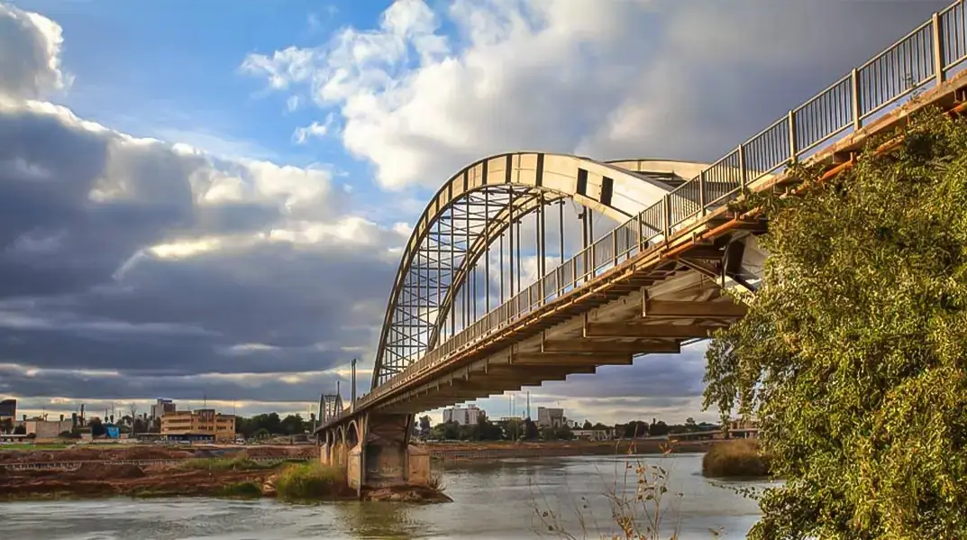 جلودارفیکس